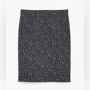 NWT Loft Leopard Print Pull On Pencil Skirt